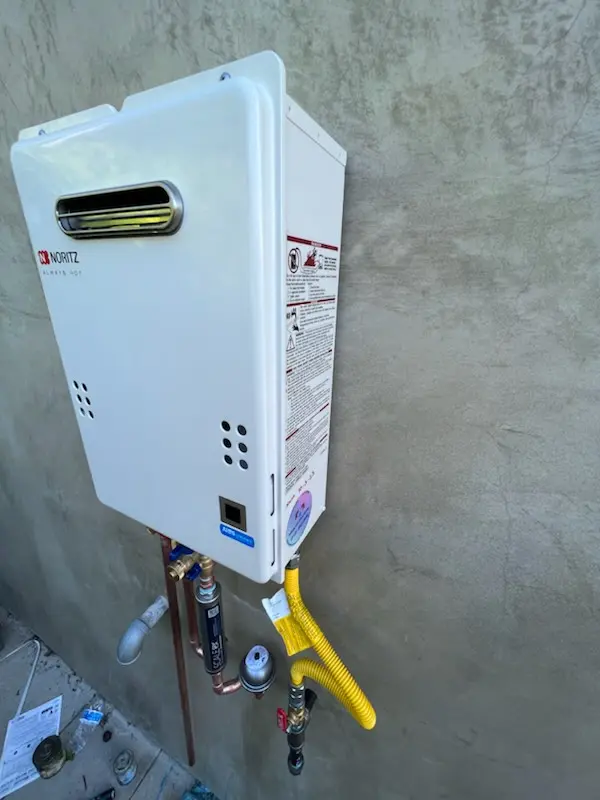 Tankless water heater installation for Intercession City homes